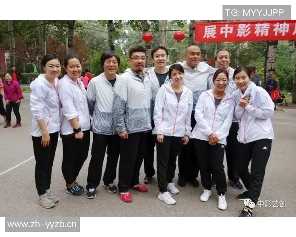 陈伟独家分享篮球心得与技巧助你提升球技的全面指南 陈伟独家分享篮球心得与技巧助你提升球技的全面指南